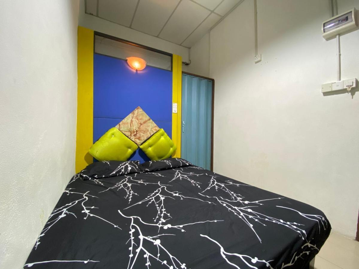 Spot On 90293 Sk Budget Hotel 乔治敦 外观 照片