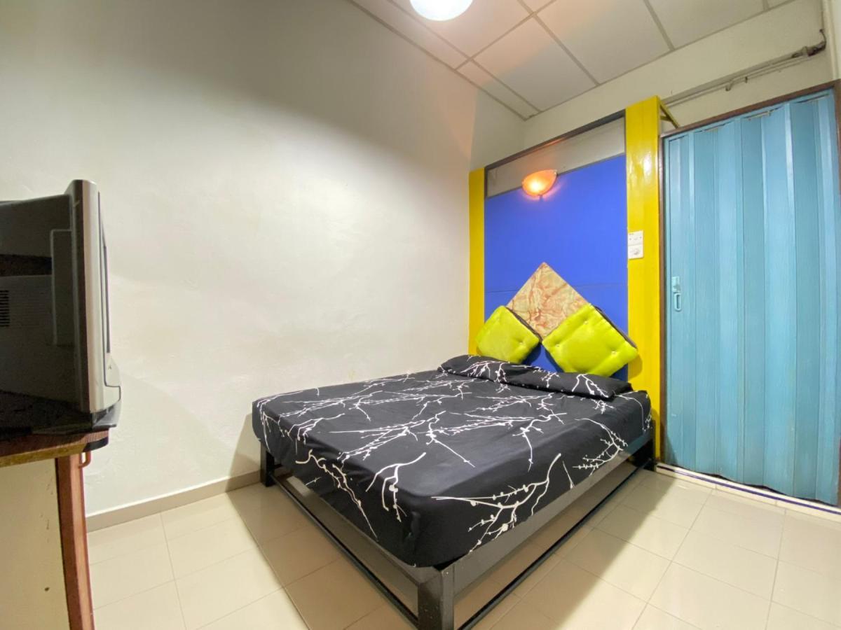 Spot On 90293 Sk Budget Hotel 乔治敦 外观 照片